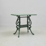 1396 7214 GARDEN TABLE